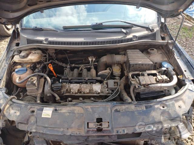 2011 VOLKSWAGEN SPACEFOX 