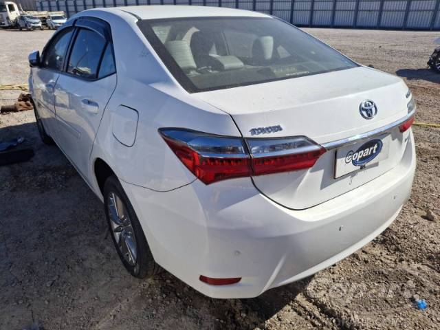 2019 TOYOTA COROLLA 