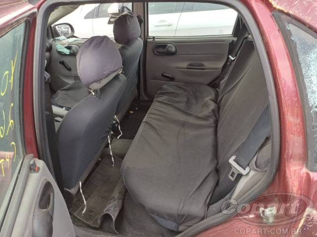 2010 CHEVROLET CLASSIC 