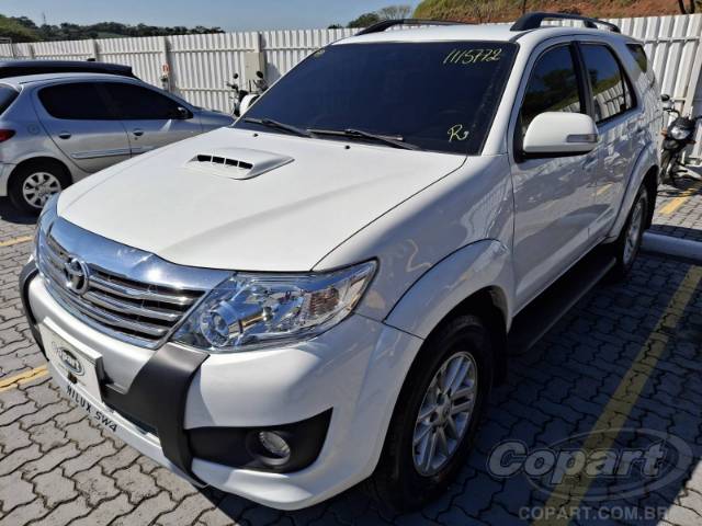 2014 TOYOTA HILUX SW4 