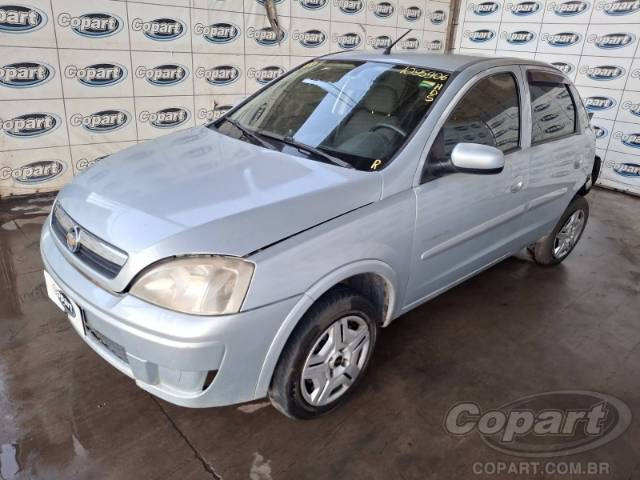2011 CHEVROLET CORSA SEDAN 