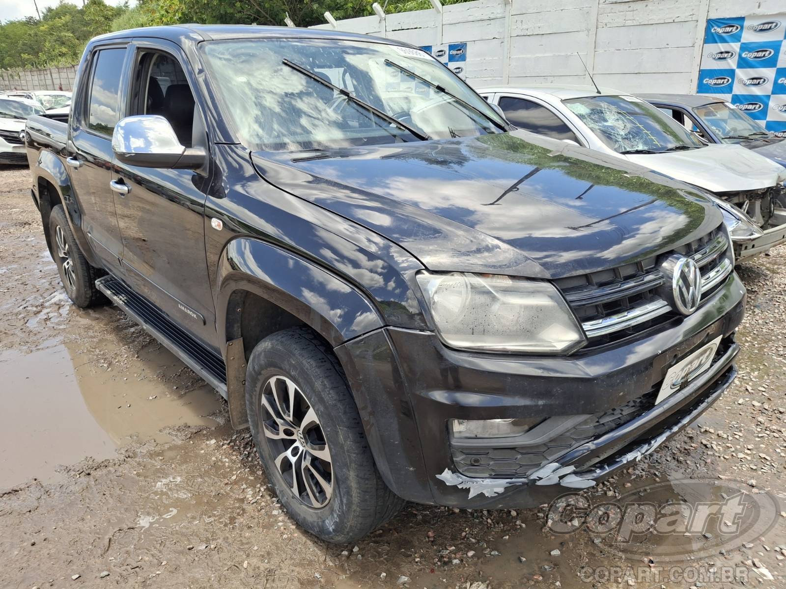 Veículo VW - VolksWagen Amarok Volkswagen Amarok Comfortline 4Motion 2.0 TDI BiTurbo 2019 Médio Enchente 2019 em leilão