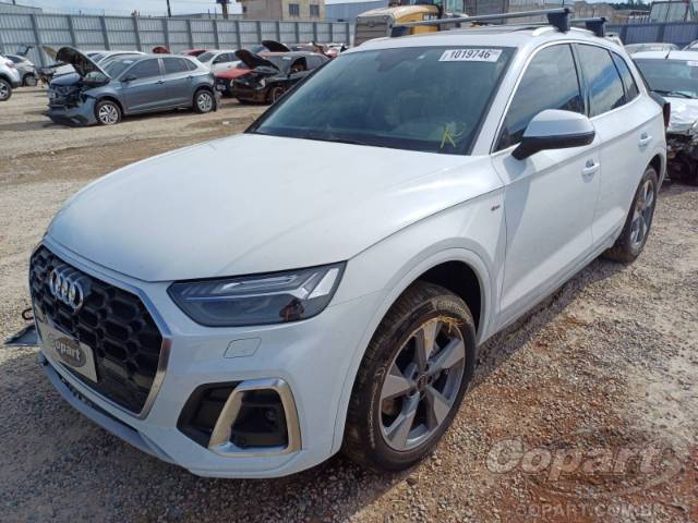 2024 AUDI Q5 