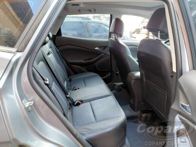 2025 CHEVROLET TRACKER 