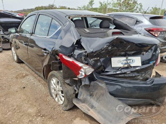 2018 NISSAN VERSA 