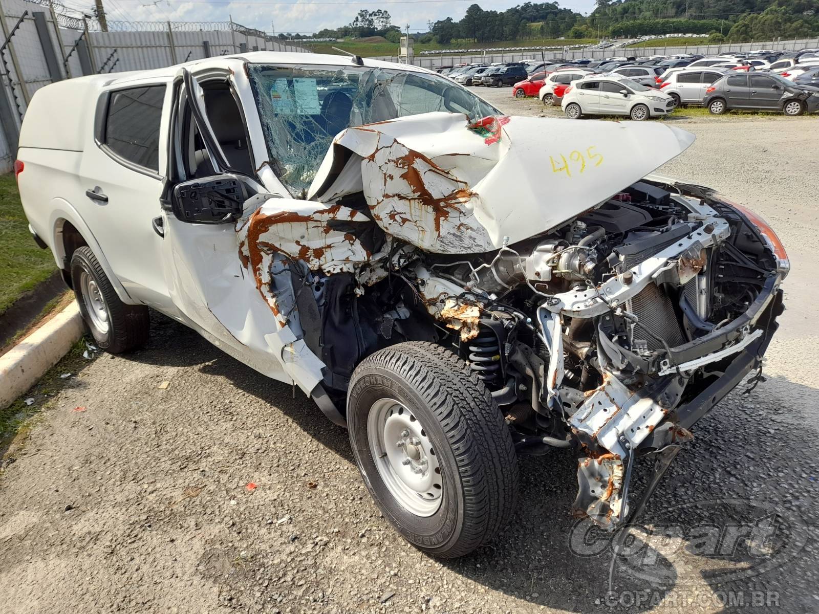 MITSUBISHI L200 TRITON 2025 Colisão Média Monta
