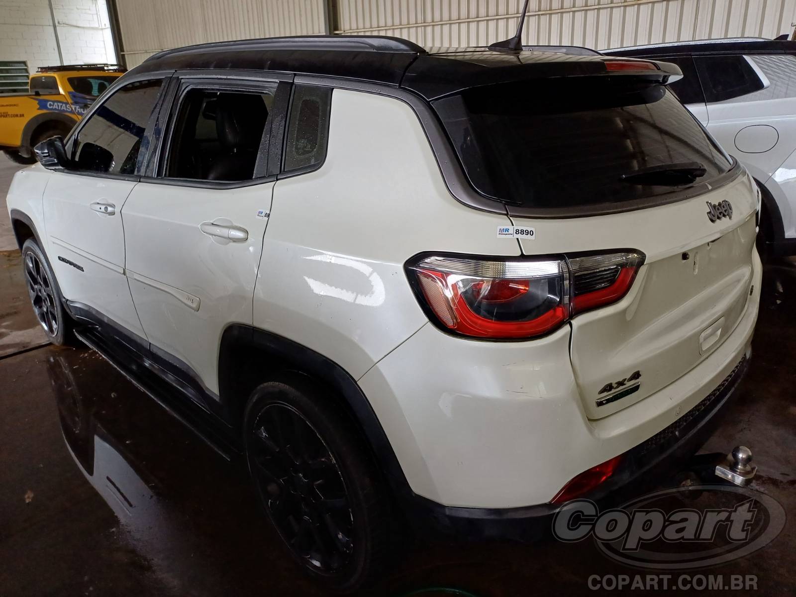 Foto 3: 2021 JEEP COMPASS