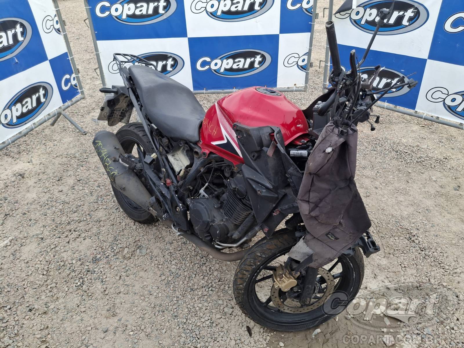 Veículo HONDA CB 250 F 2016 HONDA CB 250 F Twister ABS 2016 em leilão