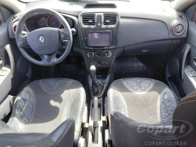 2015 RENAULT SANDERO 