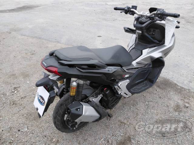 2023 HONDA ADV 