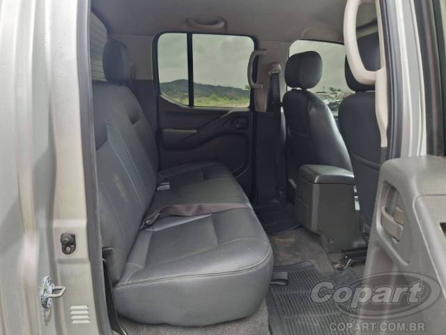 2013 NISSAN FRONTIER CD 
