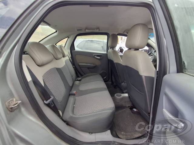 2014 FIAT GRAND SIENA 