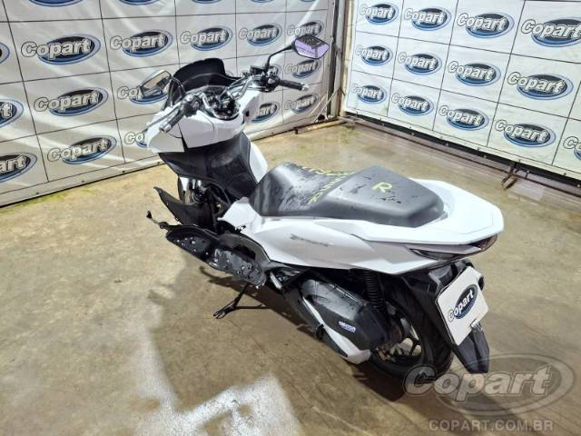 2025 HONDA PCX 
