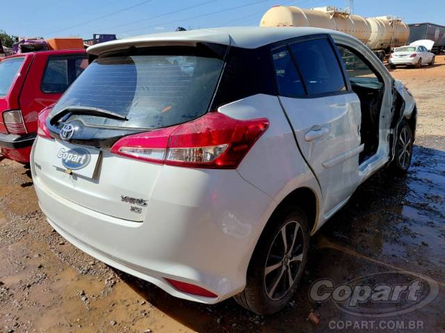 2019 TOYOTA YARIS 