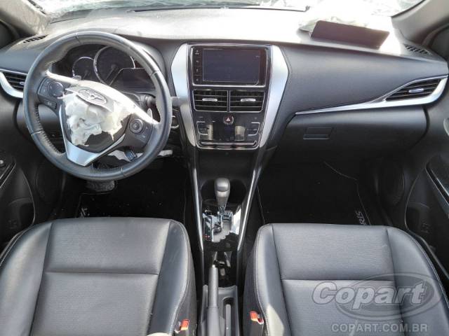 2021 TOYOTA YARIS 