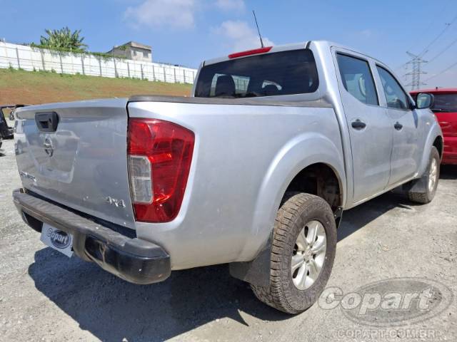 2021 NISSAN FRONTIER CD 