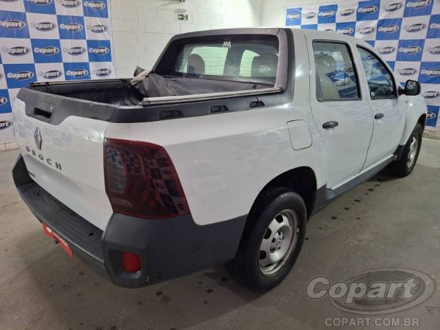 2018 RENAULT DUSTER OROCH 