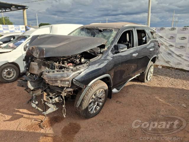 2024 TOYOTA SW4 