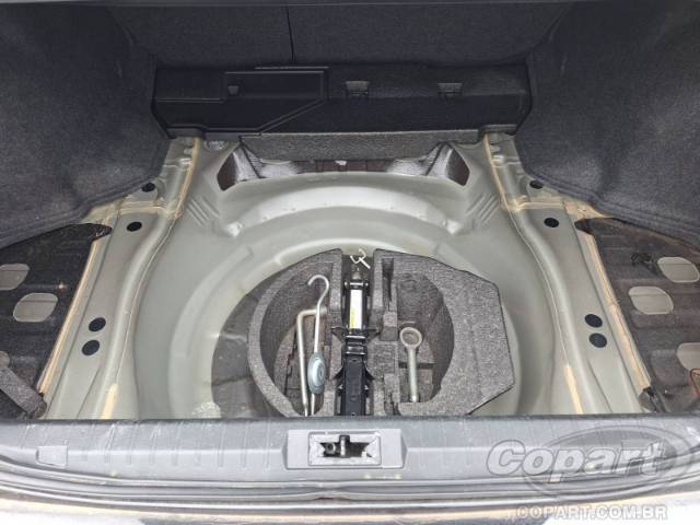 2015 SUBARU LEGACY 