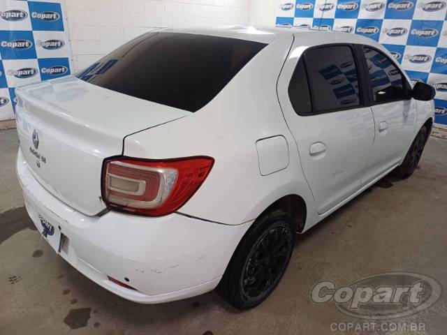 2015 RENAULT LOGAN 