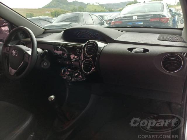 2016 TOYOTA ETIOS SEDA 