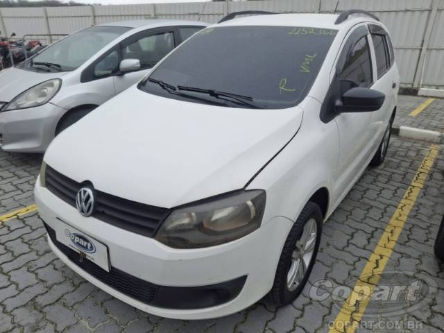 2014 VOLKSWAGEN SPACEFOX 