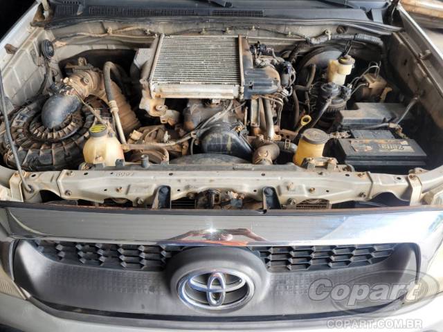 2011 TOYOTA HILUX CD 