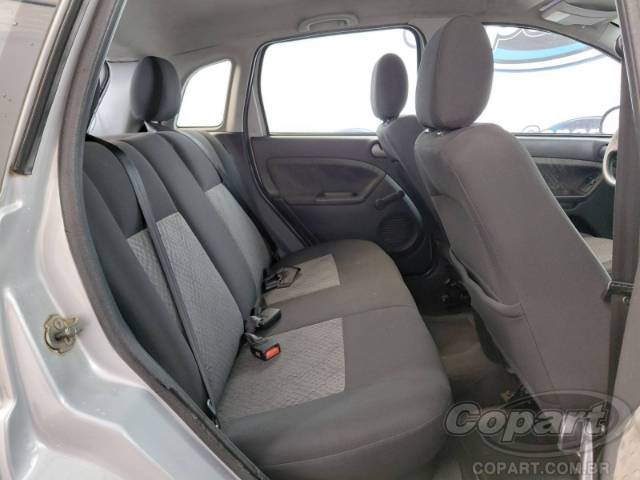 2011 FORD FIESTA 