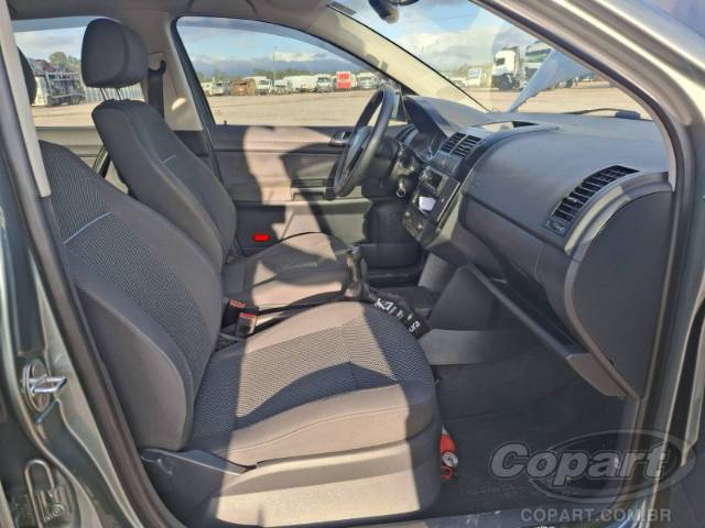 2009 VOLKSWAGEN POLO 