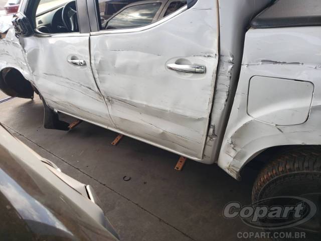 2018 NISSAN FRONTIER CD 