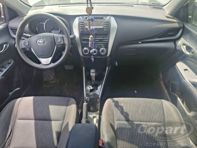 2019 TOYOTA YARIS SEDA 