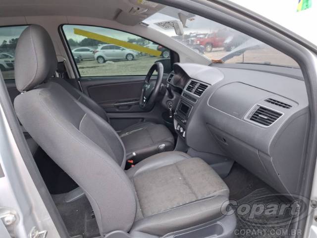2017 VOLKSWAGEN FOX 