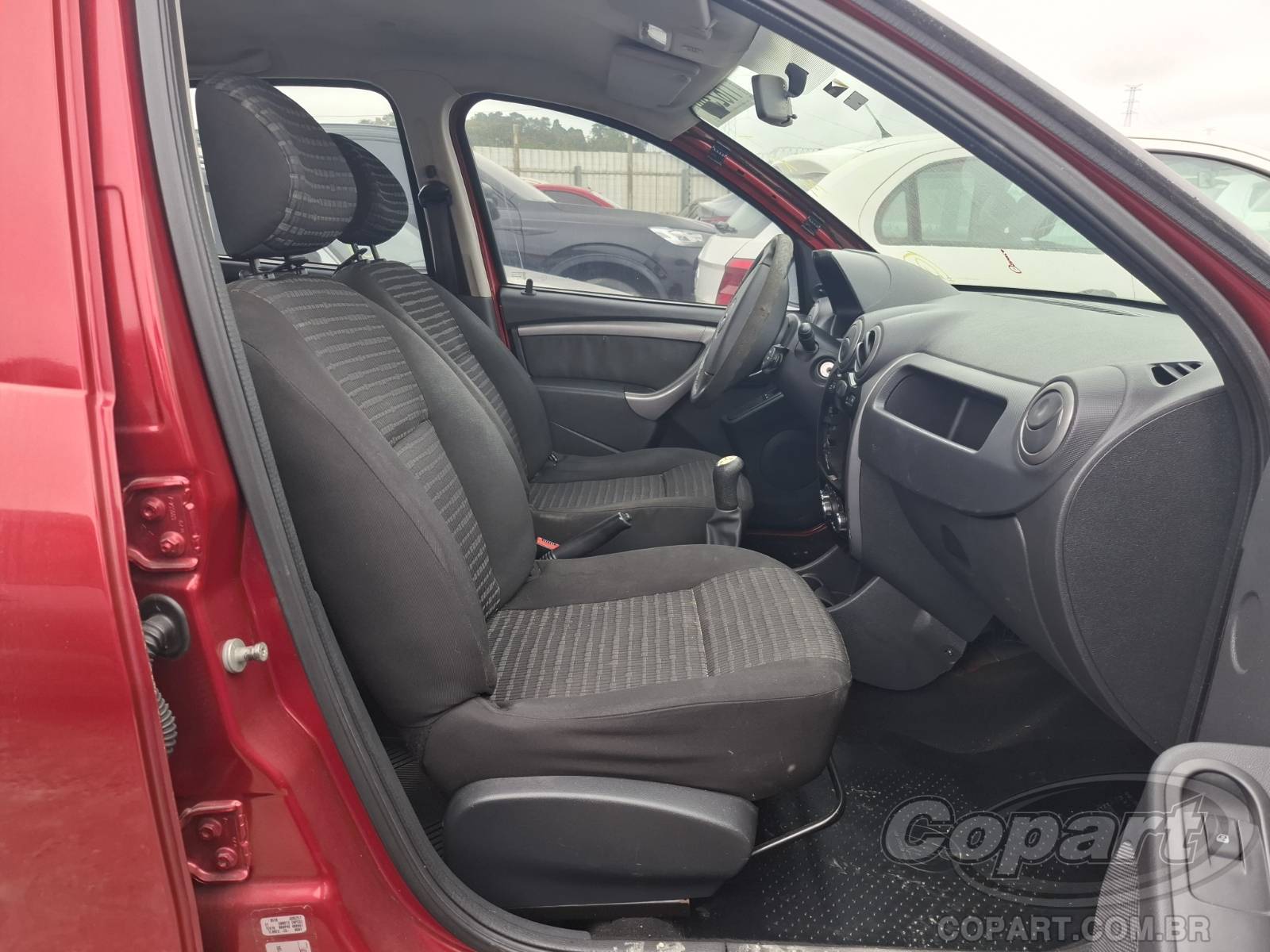 2013 RENAULT SANDERO — foto 5 de 11