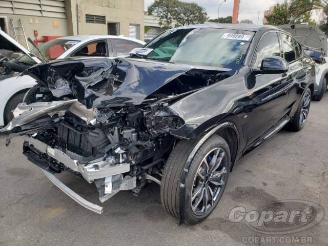 2024 BMW X4 