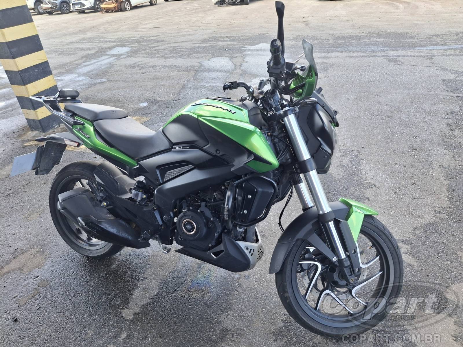Veículo BAJAJ Dominar Bajaj Dominar D400 DTS-I 2023 Pequena Monta 2023 em leilão