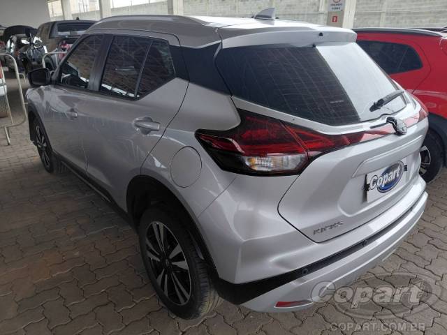2024 NISSAN KICKS 