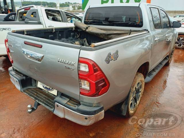 2024 TOYOTA HILUX CD 