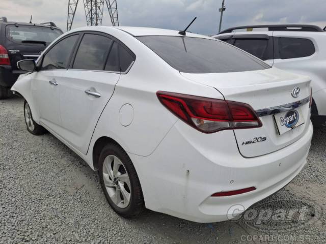 2016 HYUNDAI HB20S 