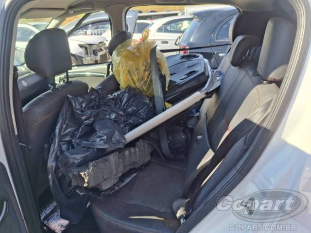 2014 RENAULT SANDERO 