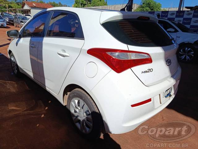 2017 HYUNDAI HB20 