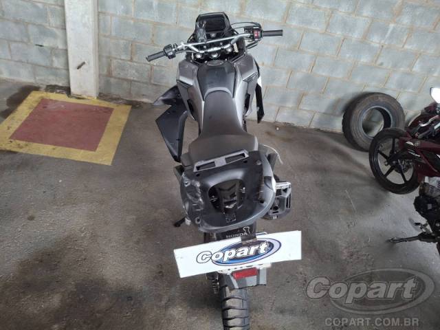 2025 HONDA XRE SAHARA 300 