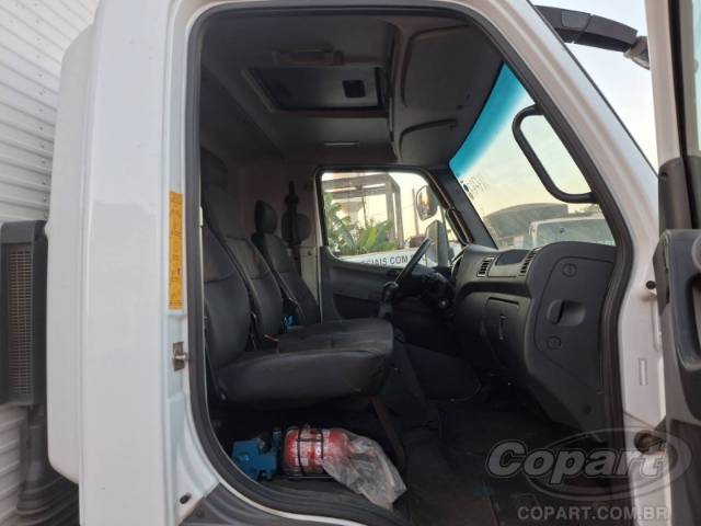 2025 MERCEDES-BENZ Accelo 