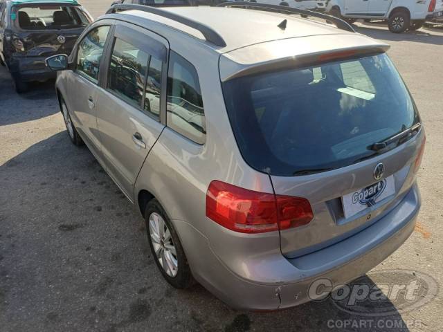 2011 VOLKSWAGEN SPACEFOX 