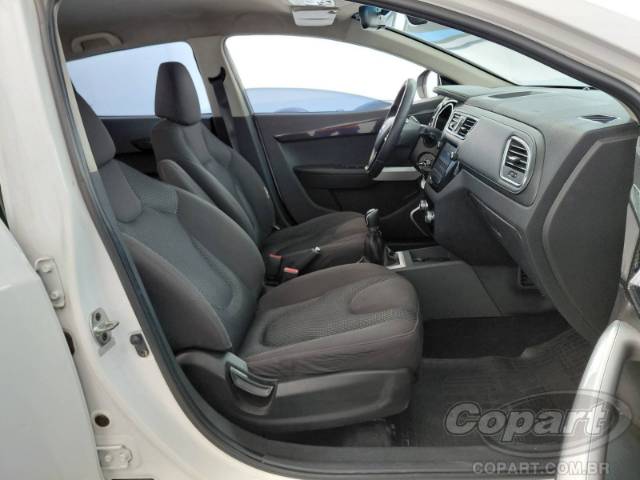 2018 JAC T40 