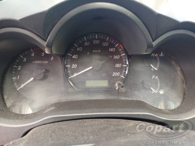 2013 TOYOTA HILUX CS 