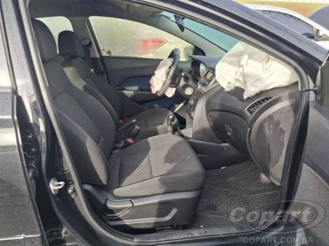2013 HYUNDAI HB20 