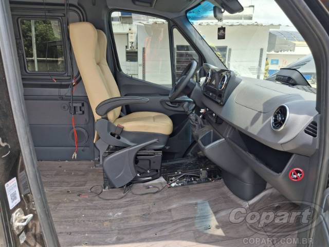 2026 MERCEDES BENZ SPRINTER 