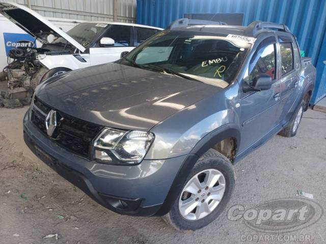 2019 RENAULT DUSTER OROCH 