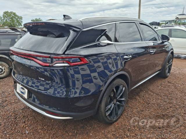 2022 BYD TAN 