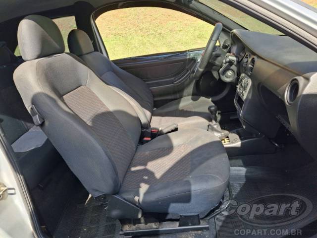 2002 CHEVROLET CELTA 